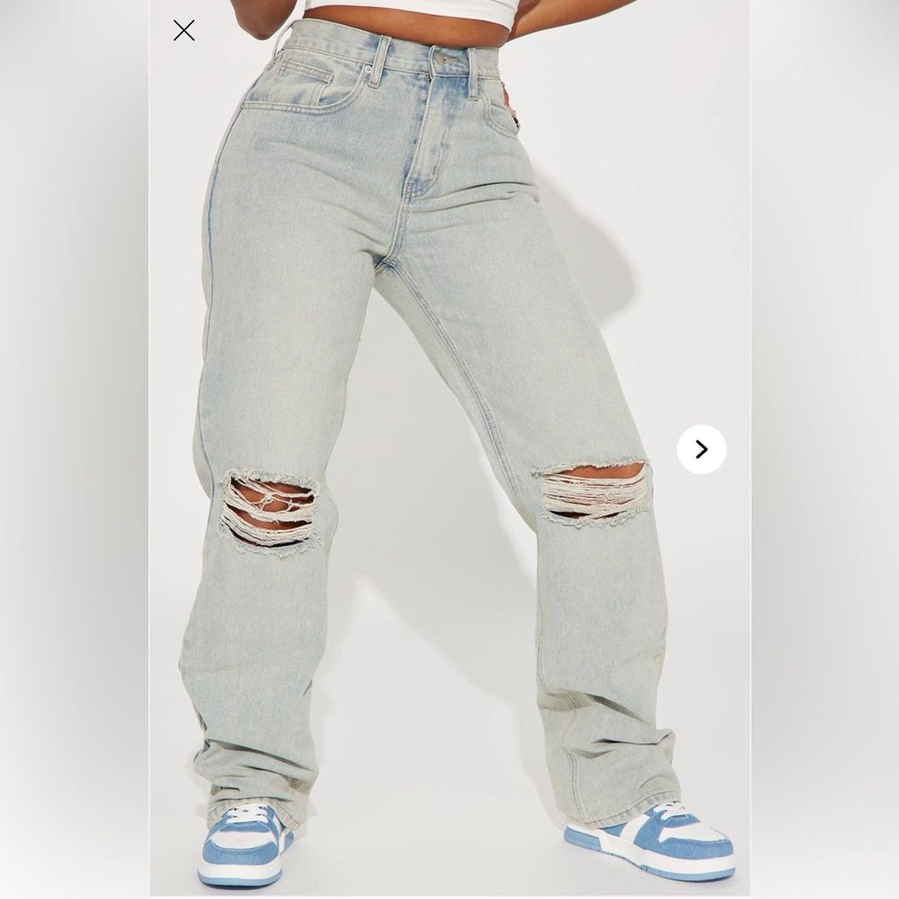 Far Away Tinted Non Stretch Straight
Leg Jeans - Light Wash